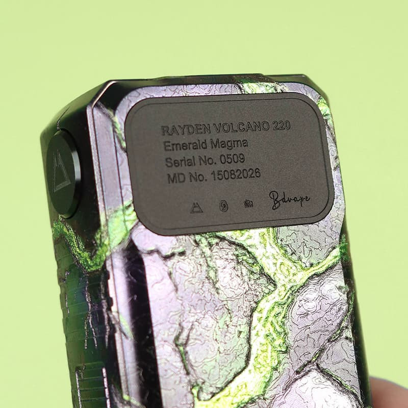 Box Rayden 220 Volcano Emerald Magma Rare Edition - BD Vape